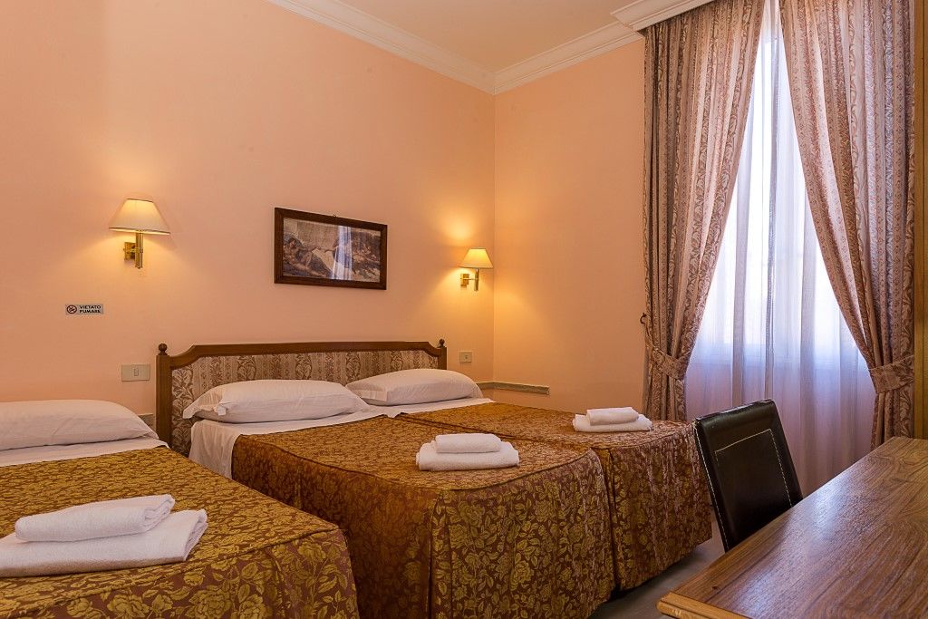 Center 3 3* Roma